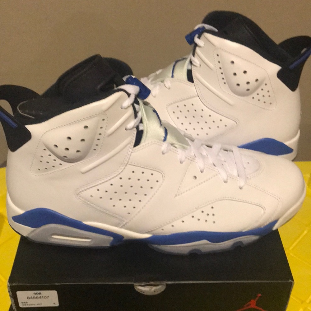 AIR JORDAN RETRO 6 MENS SIZE 12